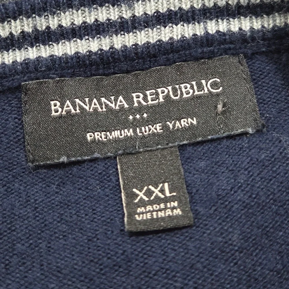 Banana Republic shoulder 23